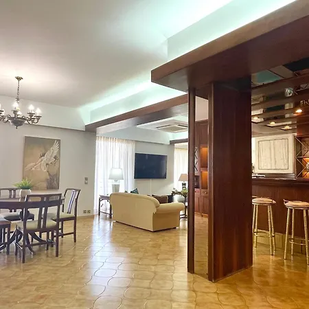 Elegant In Rhodes Town Daire